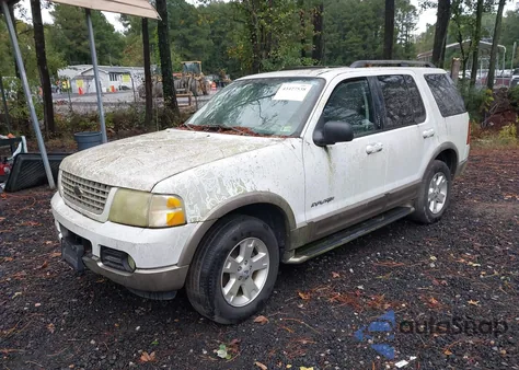 2004 Ford Explorer Eddie Bauer из США, поврежденный, VIN 1FMZU64K34UB38538